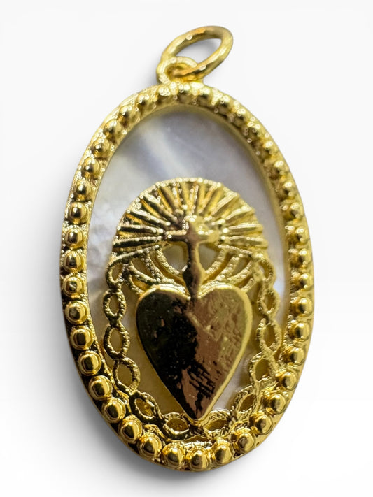 Medalla sagrado corazón nácar Goldfilled 18k