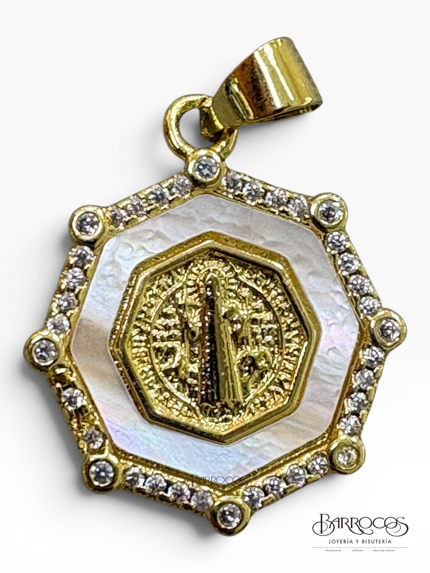 Medalla san Benito octagonal concha goldfiled