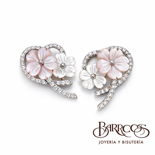 Aretes Madre Perla Con Corazón