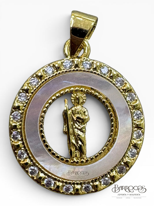 Medalla san judas circular concha nácar Goldfilled