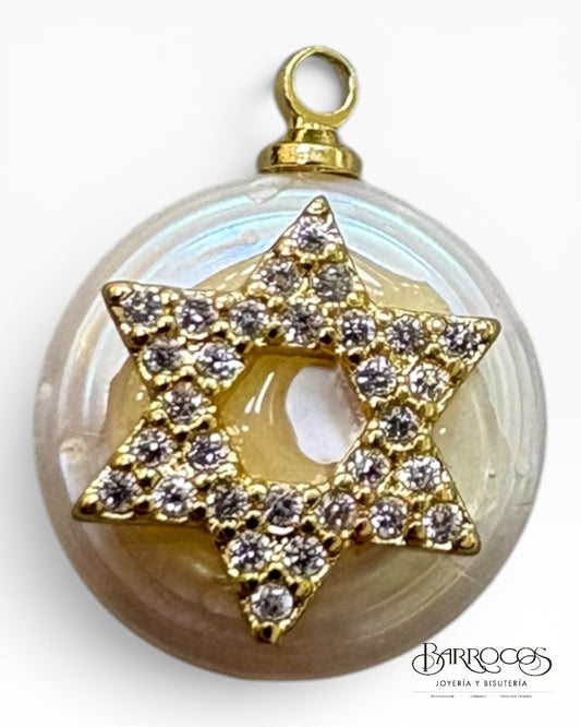Dije perla estela 18k
